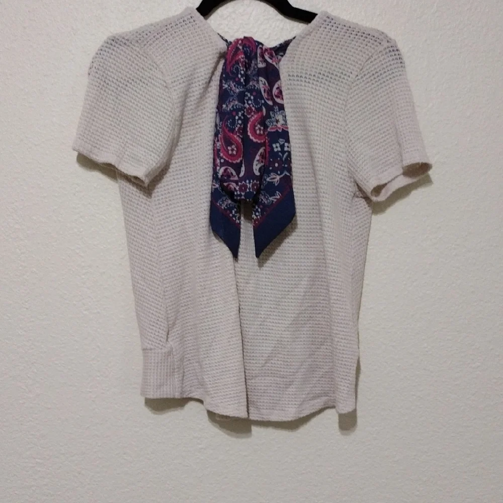 Alya Cream Knot Front Short Sleeve With Ribbon Tie In The Back - Picture 5 of 10